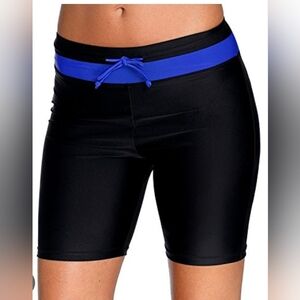 Women's Rash Guard Board Shorts - Size Medium NWT